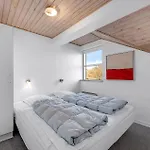 Prázdninový dům Pet Friendly In Henne With Sauna