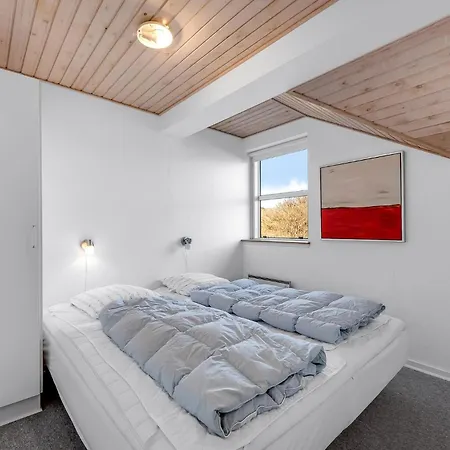 Casa de Férias Pet Friendly In Henne With Sauna