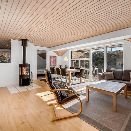 Prázdninový dům In Henne With Sauna *