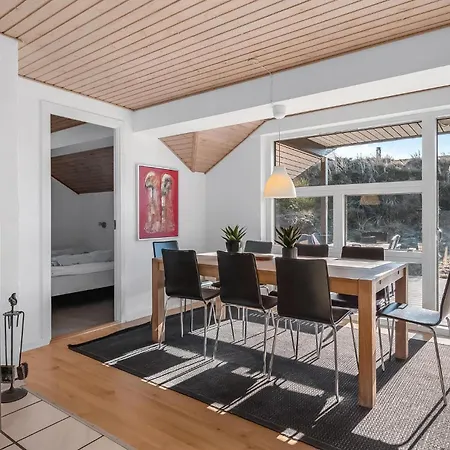 Pet Friendly In Henne With Sauna Casa de Férias