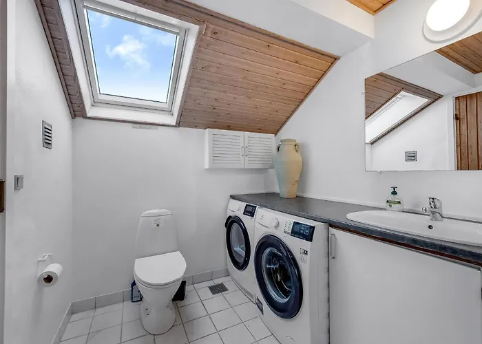 Pet Friendly In Henne With Sauna Feriehus Henne Strand