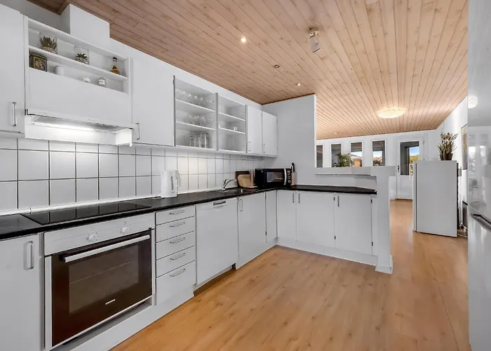 Feriehus Pet Friendly In Henne With Sauna *