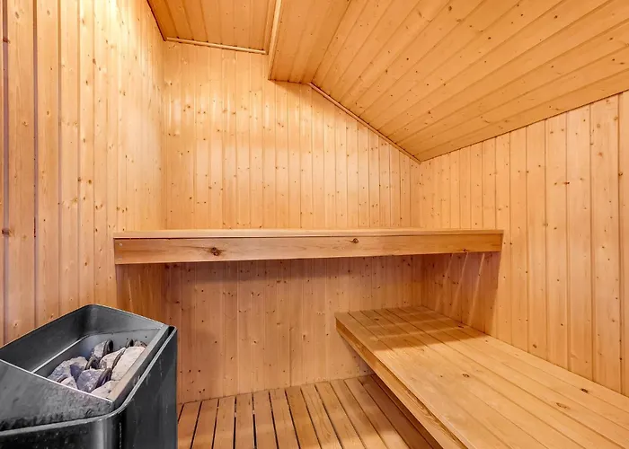 Pet Friendly In Henne With Sauna Feriehus Henne Strand