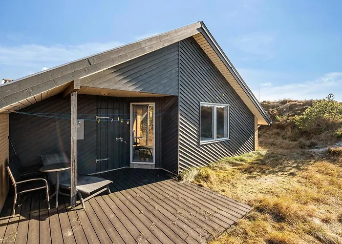 Pet Friendly In Henne With Sauna Feriehus